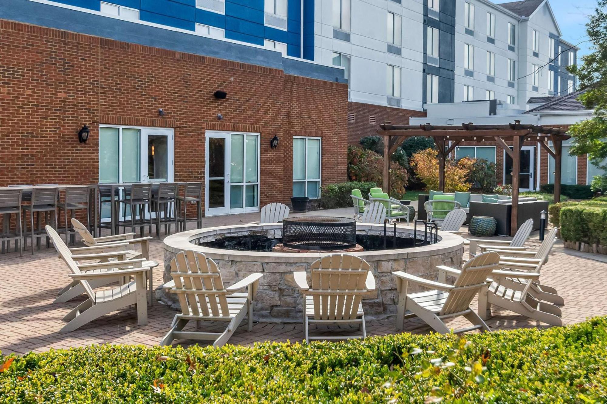 Hilton Garden Inn Lexington Georgetown Buitenkant foto